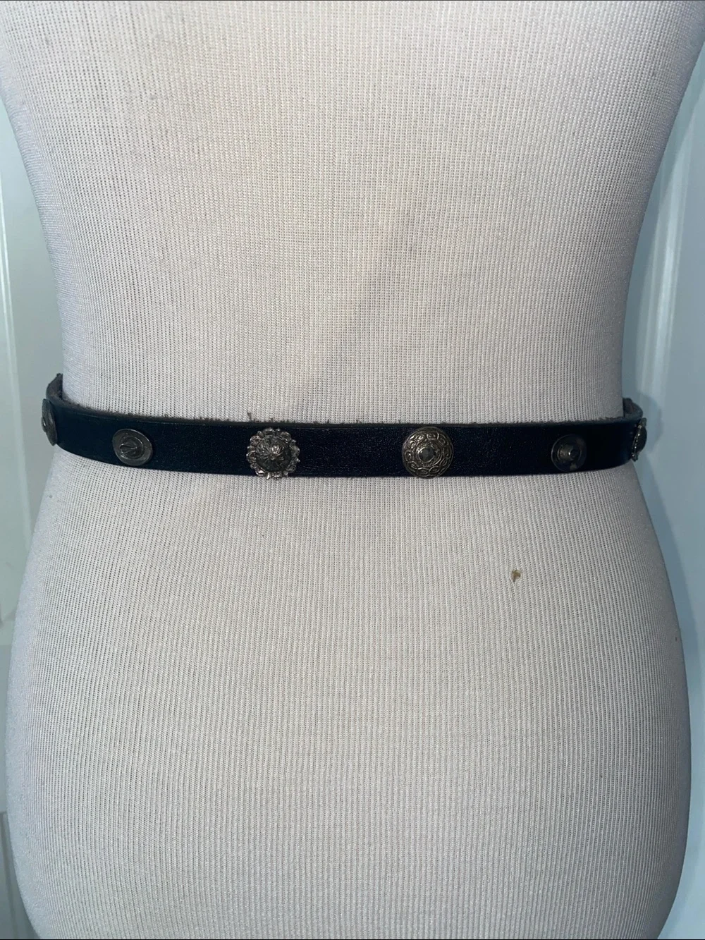 Vintage Black Leather Western Motif Belt Cowboy Hat Concho Small